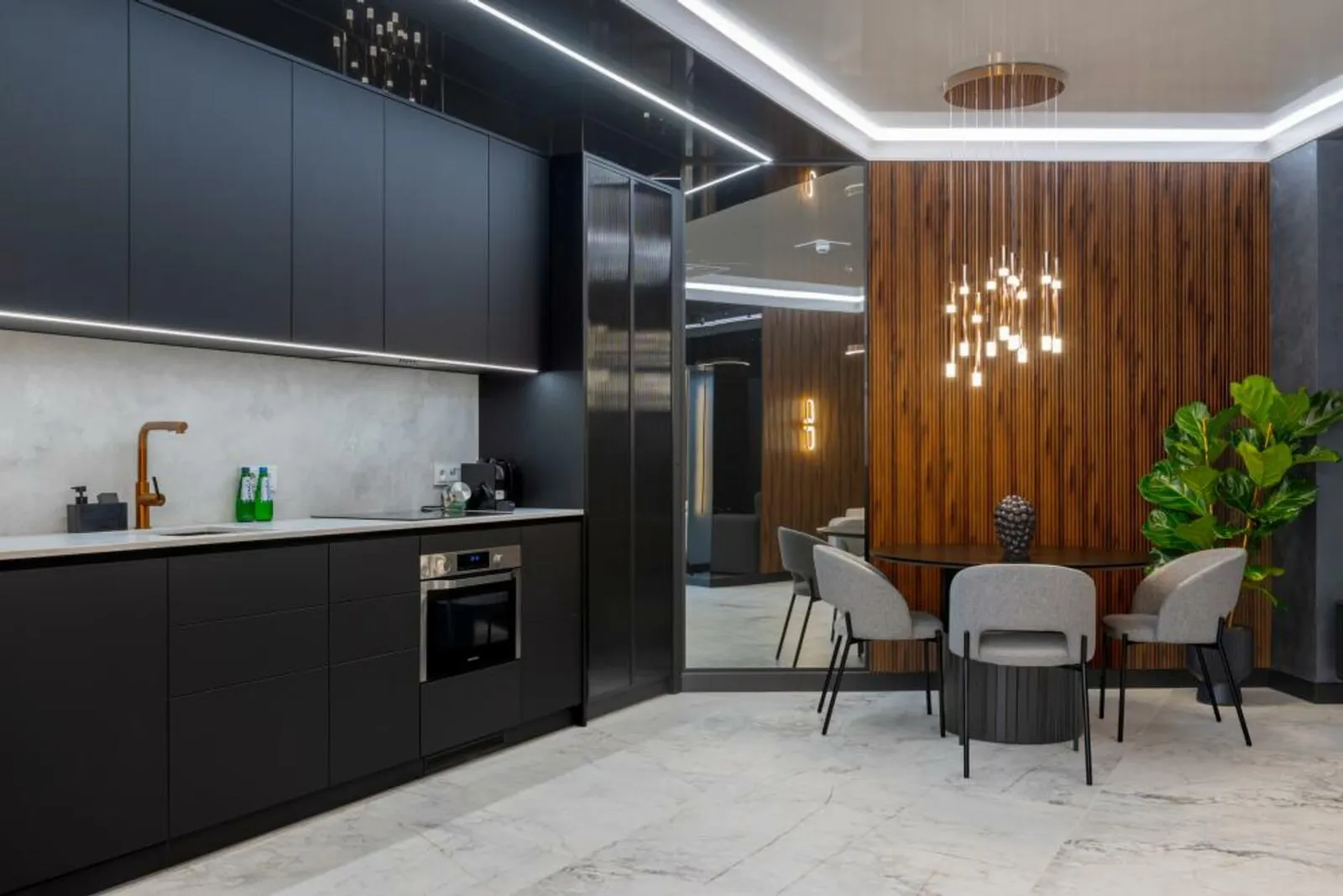 Presidential Apartment with jacuzzi - photo 6
