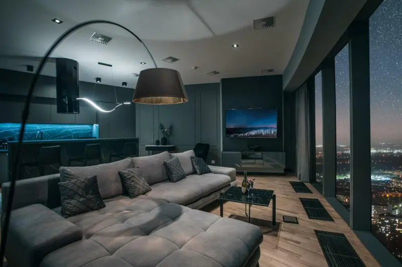 Superior apartment with jacuzzi, Sky Tower Wrocław