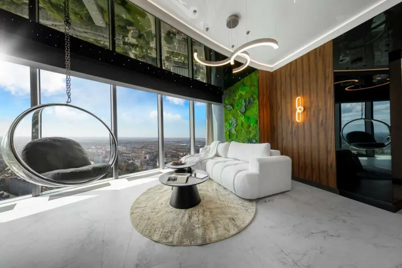 Presidential Apartment with jacuzzi, Sky Tower Wrocław