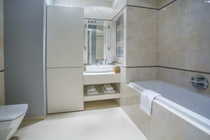 Deluxe Suite apartment, Sky Tower Wrocław