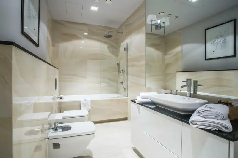 Superior Suite apartment, Sky Tower Wrocław