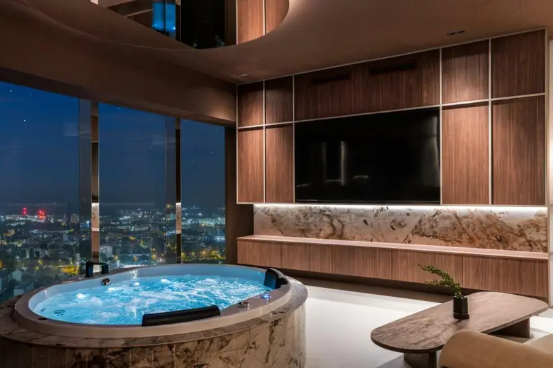 “Tokio” apartment with sauna and jacuzzi - jacuzzi, photo 3