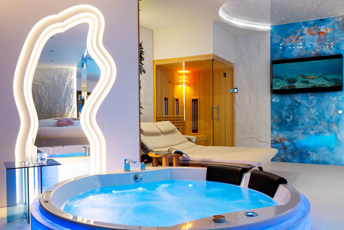 Vířivka a sauna v apartmánu In The Sky